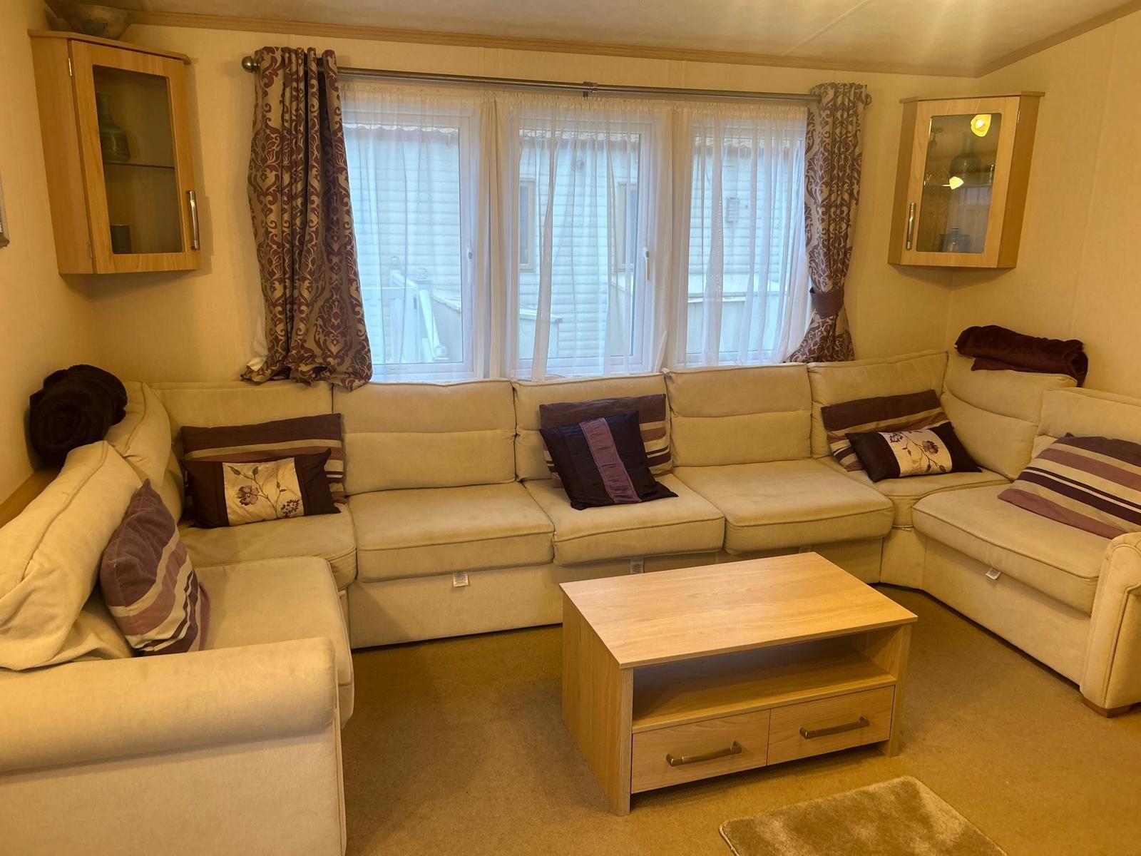 2011 Pemberton Berkley 3 berth static caravan
