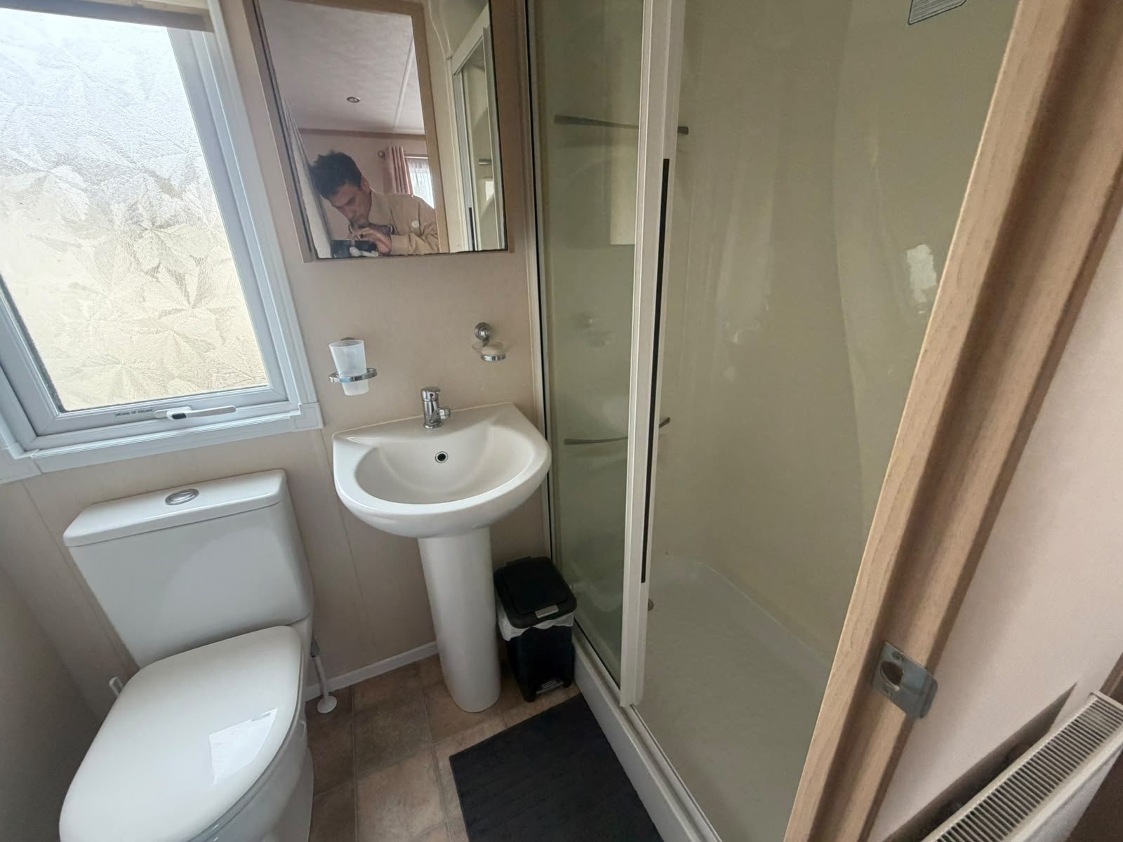 2011 Pemberton Berkley 3 berth static caravan
