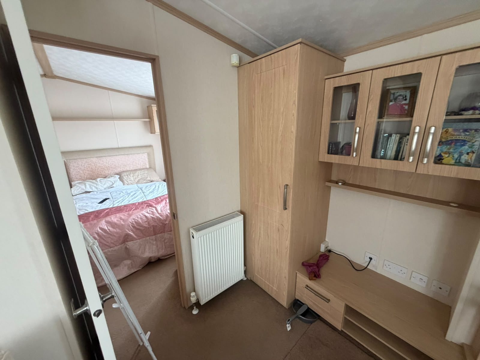 2011 Pemberton Berkley 3 berth static caravan