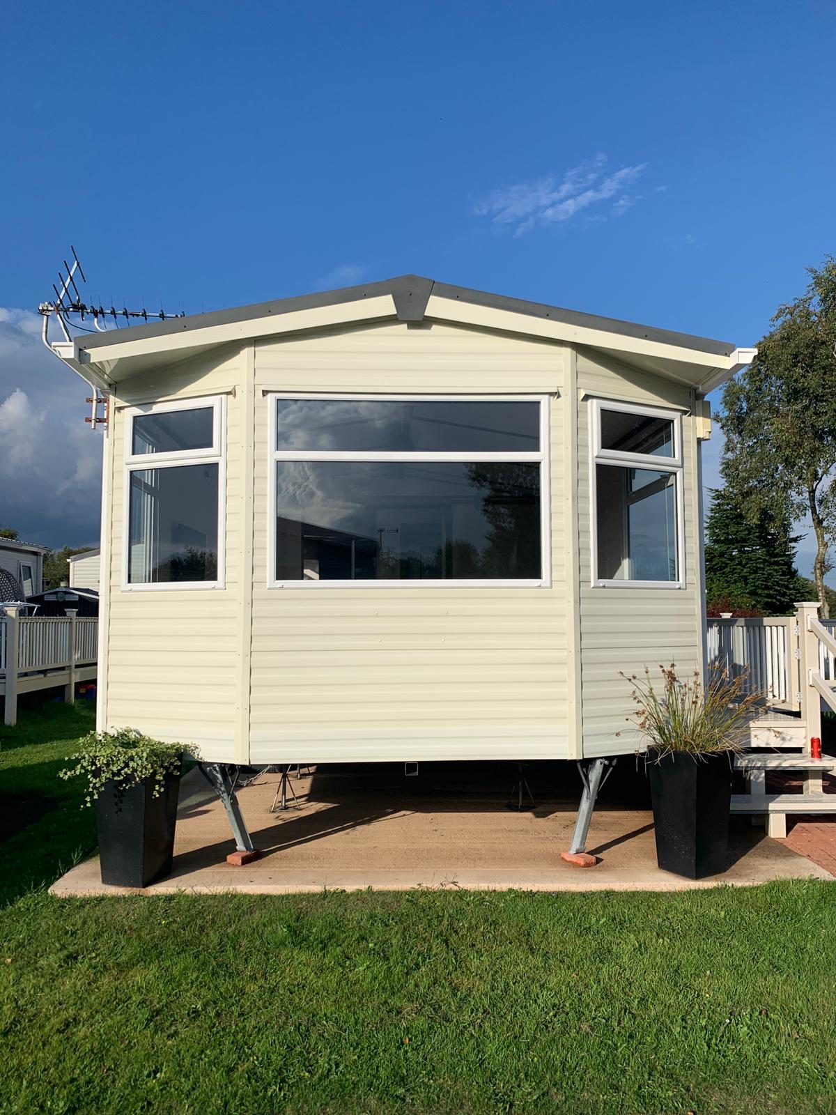 2010 Carnaby Ridgeway 2 berth static caravan