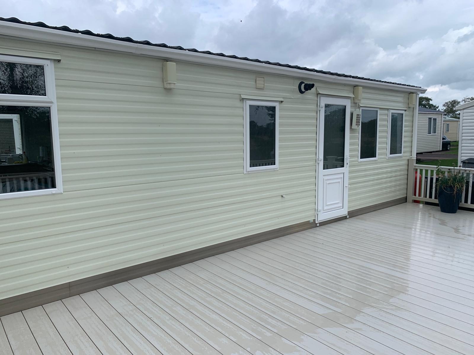 2010 Carnaby Ridgeway 2 berth static caravan