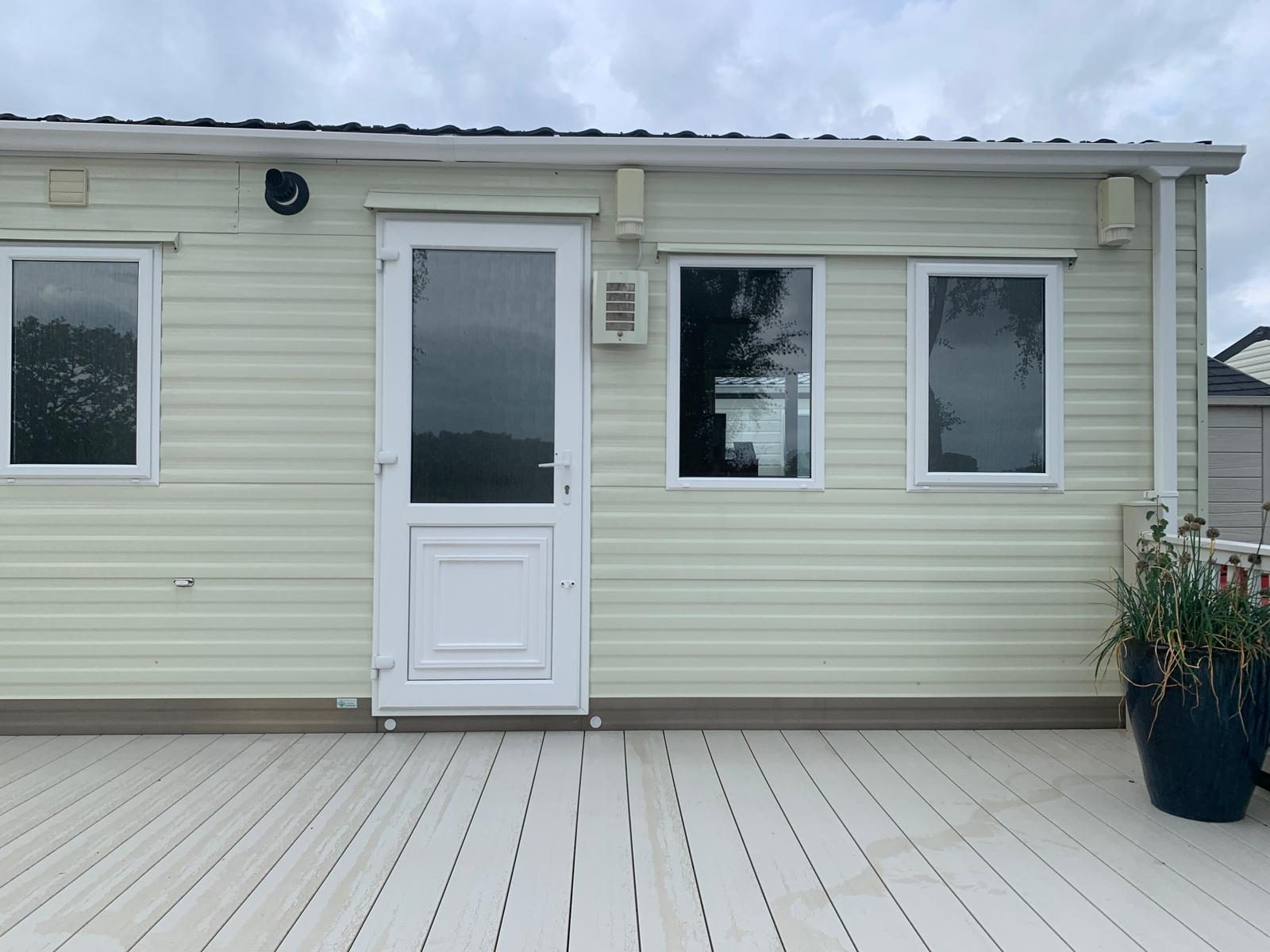 2010 Carnaby Ridgeway 2 berth static caravan