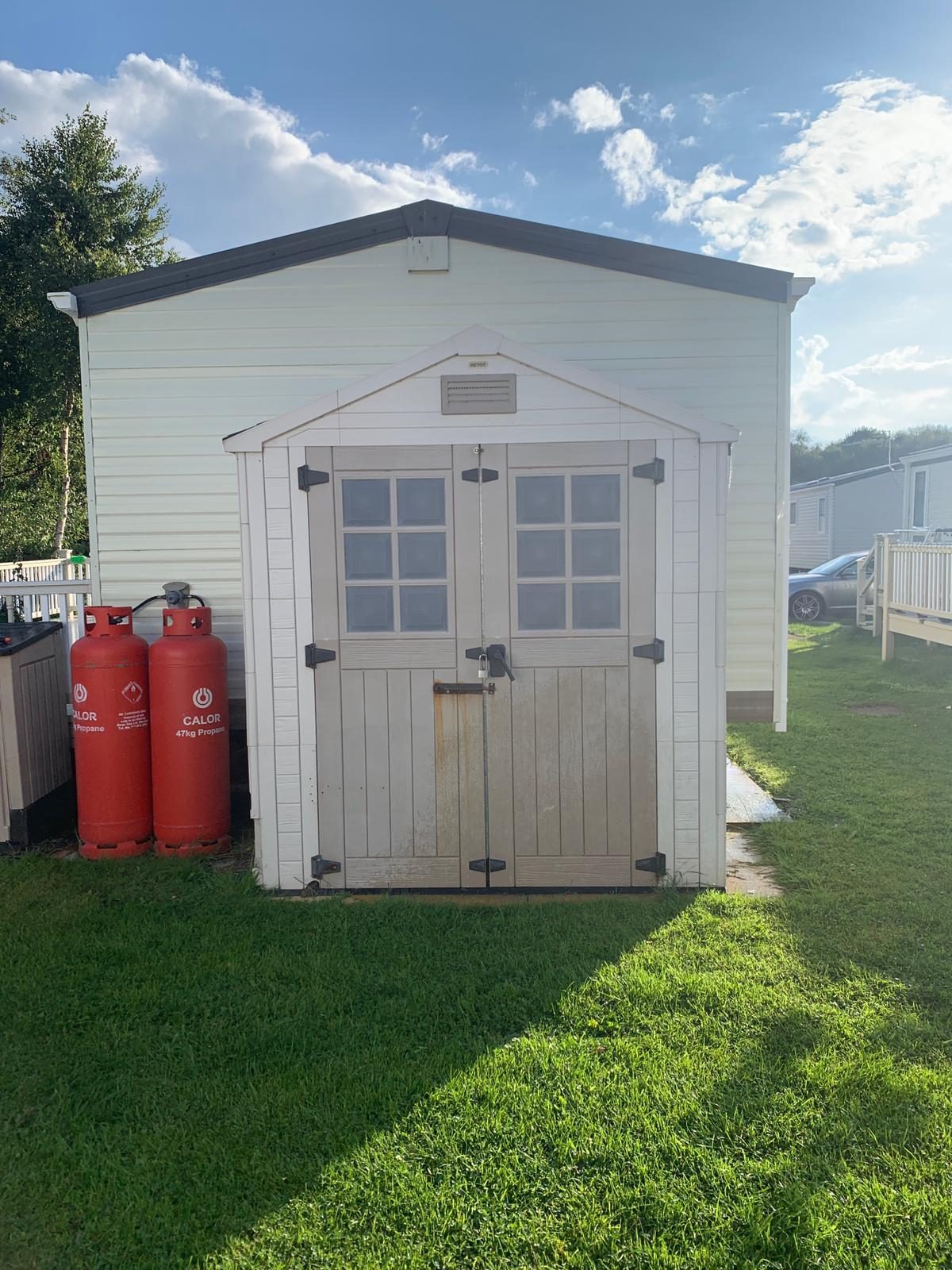 2010 Carnaby Ridgeway 2 berth static caravan